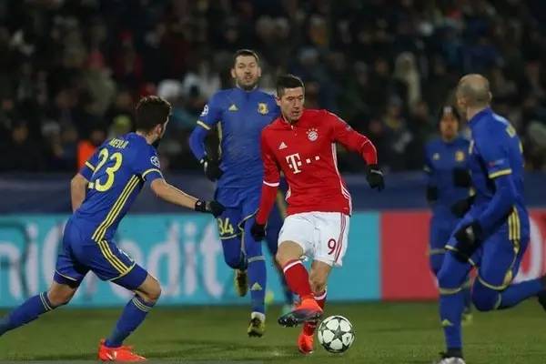 是在课堂上 是在课堂上