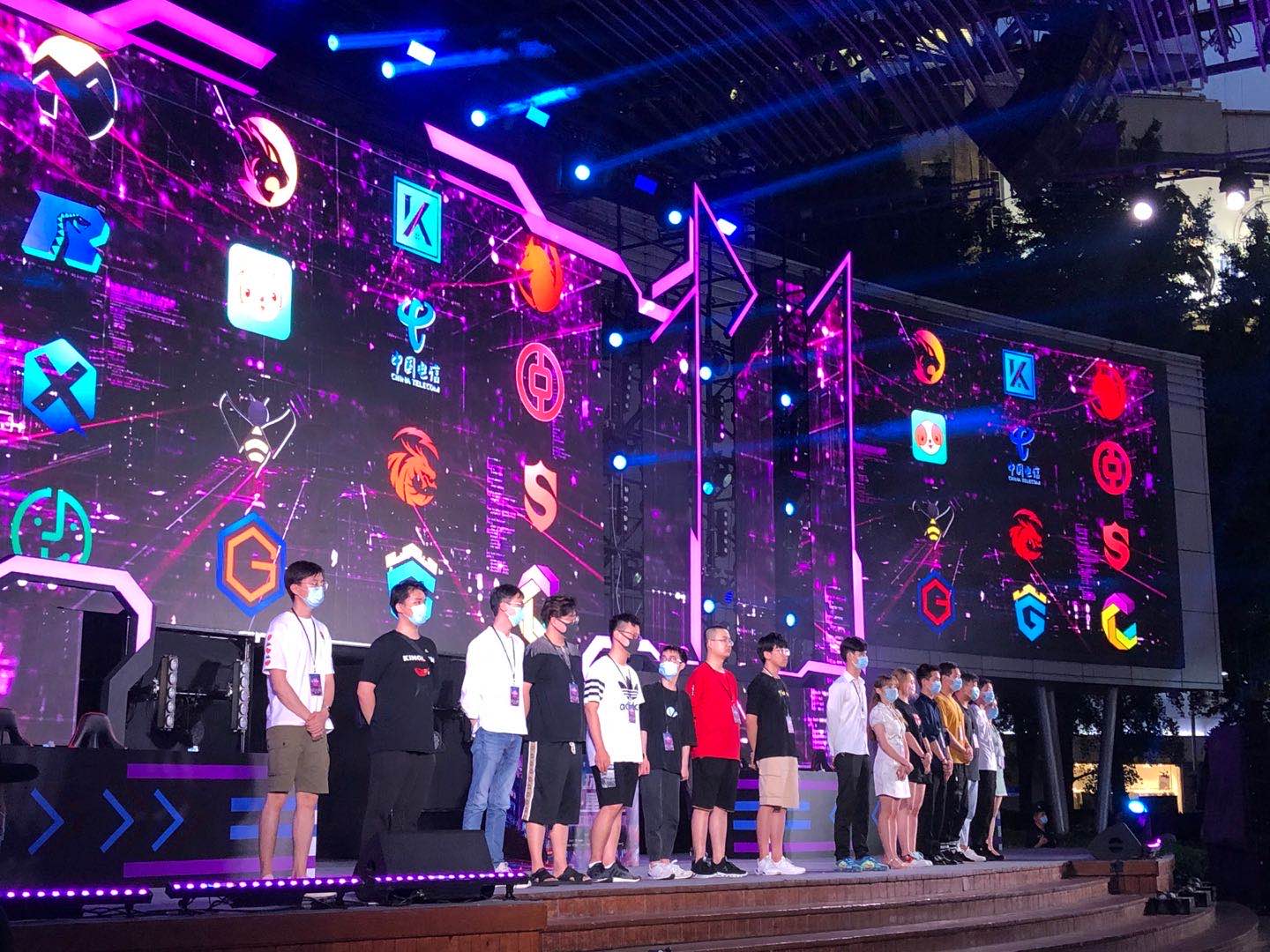 柏忌几乎成 柏忌几乎成