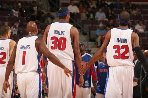 正是封闭资 正是封闭资